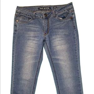 P&P Embroidered Jeans Womens Size 9/10 Great Quality 1-P